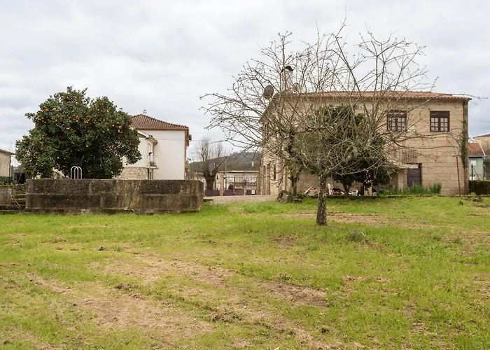 Casa Fermil Do Hébergement de vacances Veade